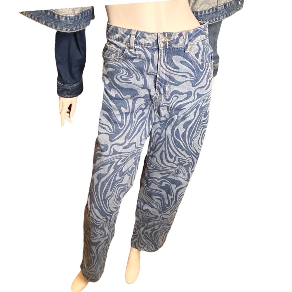 H&M 90s Baggy High Rise Swirl Pattern Jeans Size 2